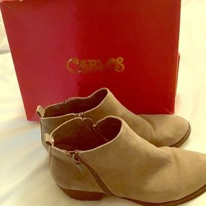 Carlos Santana Booties size 9.5 Taupe color